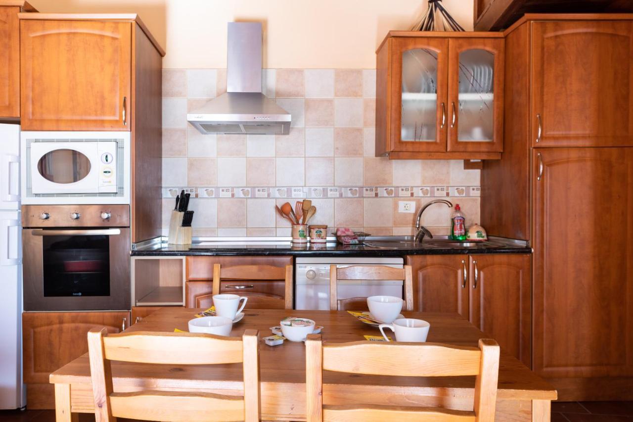 Charming Rustic House El Pinar & Wifi Guest House Luaran gambar